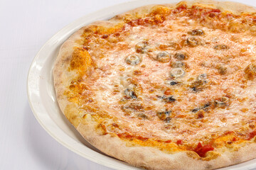 Italian Pizza magrarita with cheese