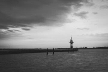 Fototapeta premium Travemünde Leuchtturm (S/W)