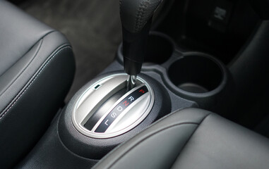 Car gear stick on parking mode, Mechanism of switching modes of automatic transmission car