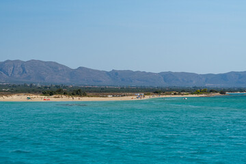 Fototapeta na wymiar Pounta beach view from ship near Elafonisos island, Greece