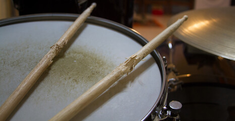 drum sticks chipped in half