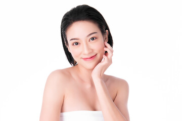 Naklejka premium Beautiful young asian woman with clean fresh skin on white background, Face care, Facial treatment, Cosmetology, beauty and spa, Asian women portrait.