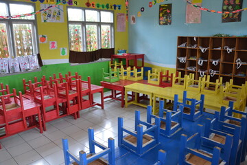 chairs in a children class