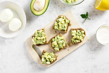 Avocado eggs salad on bread