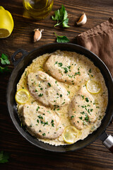 Chicken breast in creamy garlic sauce