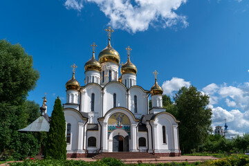 Fototapeta na wymiar Переславль Залесский, Никольский монастырь, собор.