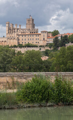 Fototapeta premium Cathédrale Saint-Nazaire-et-Saint-Celse