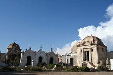 Cimetière marin de bonifacio en Corse