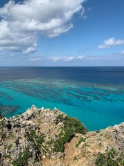 伊良部島 イグアナ岩 宮古島 宮古列島 沖縄県