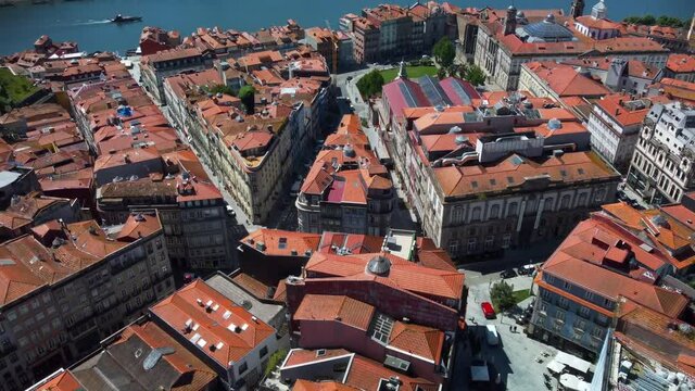 Porto - Centro hist&oacute;rico . Ribeira e Morro da S&eacute;, Igreja de S.Louren&ccedil;o