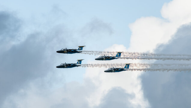 Sk60 Bilder – Durchsuchen 19 Archivfotos, Vektorgrafiken und Videos ...