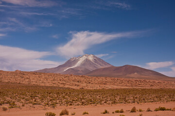 Fototapeta na wymiar view of the volcano teide tenerife, Bolivia