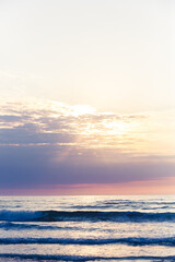 Fototapeta na wymiar Sunrise over ocean