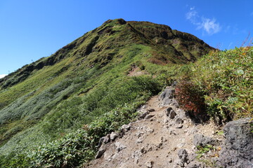 新潟県湯沢の苗場山の登山