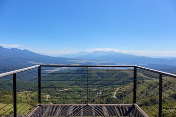 9月（秋） 車山山頂のスカイテラスからの展望 長野県諏訪市