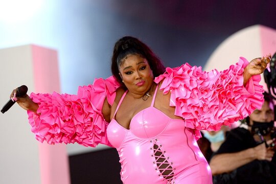 Lizzo on stage for Global Citizen Concert 2021 NYC - Part 2