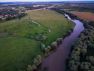 Atardecer en el rio Dnister Ucrania aerea