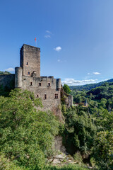 Belcastel - village dans le d&eacute;partement de l'Aveyron en r&eacute;gion Occitanie