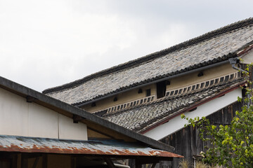 日本の岡山県総社市のとても古くて美しい建物