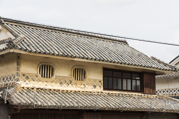 日本の岡山県総社市のとても古くて美しい建物