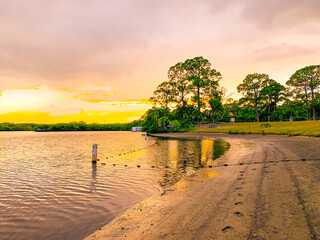sunset on the Loxahatchee River in Florida © Jaimie Peterson