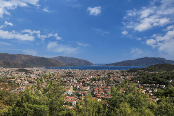 Obraz premium Marmaris city view from Marmaris - Datça road