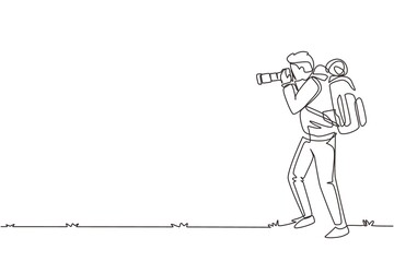 Single one line drawing young male photographer standing taking photo using camera, tourist with backpack. Photographer with his telephoto lens. Continuous line draw design graphic vector illustration