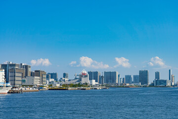 Fototapeta premium 東京港 晴海埠頭