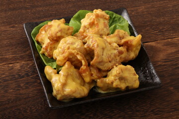 ヤンニョムチキン　(ハニーマスタード味)