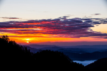 Obraz premium Autumn sunrise in Puigsacalm peak, La Garrotxa, Spain