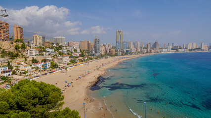Playa de Poniente en Benidorm desde la Cala.
