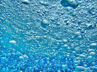 unter Wasser