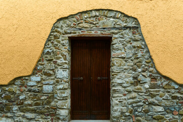 Sometimes I observe some doors, especially the old ones or the artistic ones, because I try to...