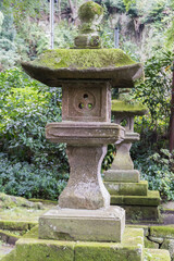  stone lantern