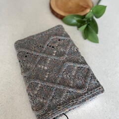 Knit bookcover