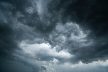 Obraz premium dark storm clouds with background,Dark clouds before a thunder-storm.