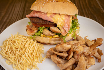 Salad-style sandwich with mozzarella cheese and chicken
