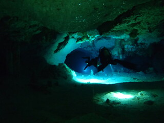 Obraz premium Dos Ojos Cenote , Underwater Cave diving in Yucatan Mexico