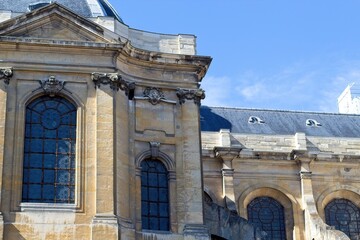 Obraz premium the facade of the cathedral