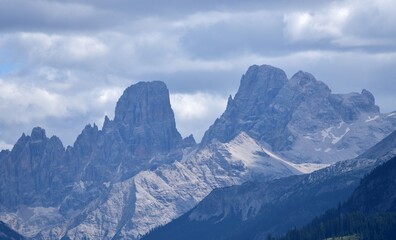 Obraz premium Mount Cristallo and the fork