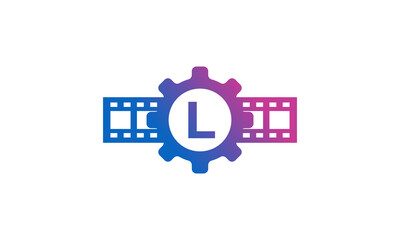 Obraz premium Initial Letter L Gear Cog Wheel with Reel Stripes Filmstrip for Film Movie Cinema Production Studio Logo Inspiration