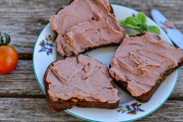  Raw, glutten free Sandwich with  Fresh homemade chicken liver pate and ketogenic  Low Carb Bread 