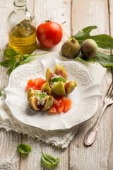 figs salad with feta cheese and tomato
