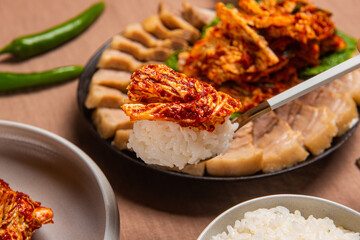 신선한 재료로 만들어 밥과 먹어도 맛있고 고기와 함께 먹어도 맛있는 한국 겉절이 김치