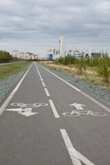 two way bike path in the city