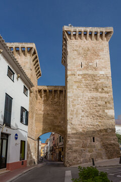 Spain, Balearic Islands, Mahon,&not;&dagger;Pont de Sant Roc gate