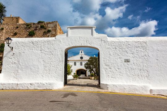 Spain, Balearic Islands, Menorca, Es Mercadal, Entrance of Sanctuary of Virgen del Toro