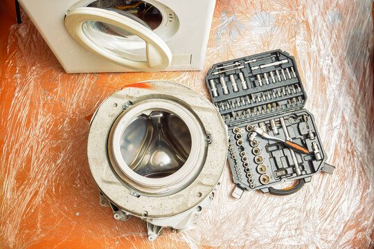 Disassembling Clothes Washing Machine