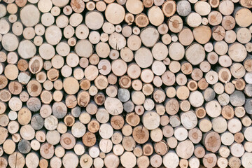 Wood texture: neatly laid out woodpile.