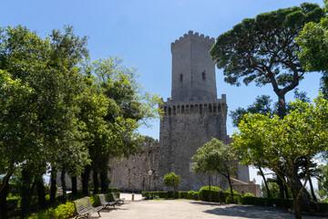 Fototapeta na wymiar fotografie del castello di erice in sicilia